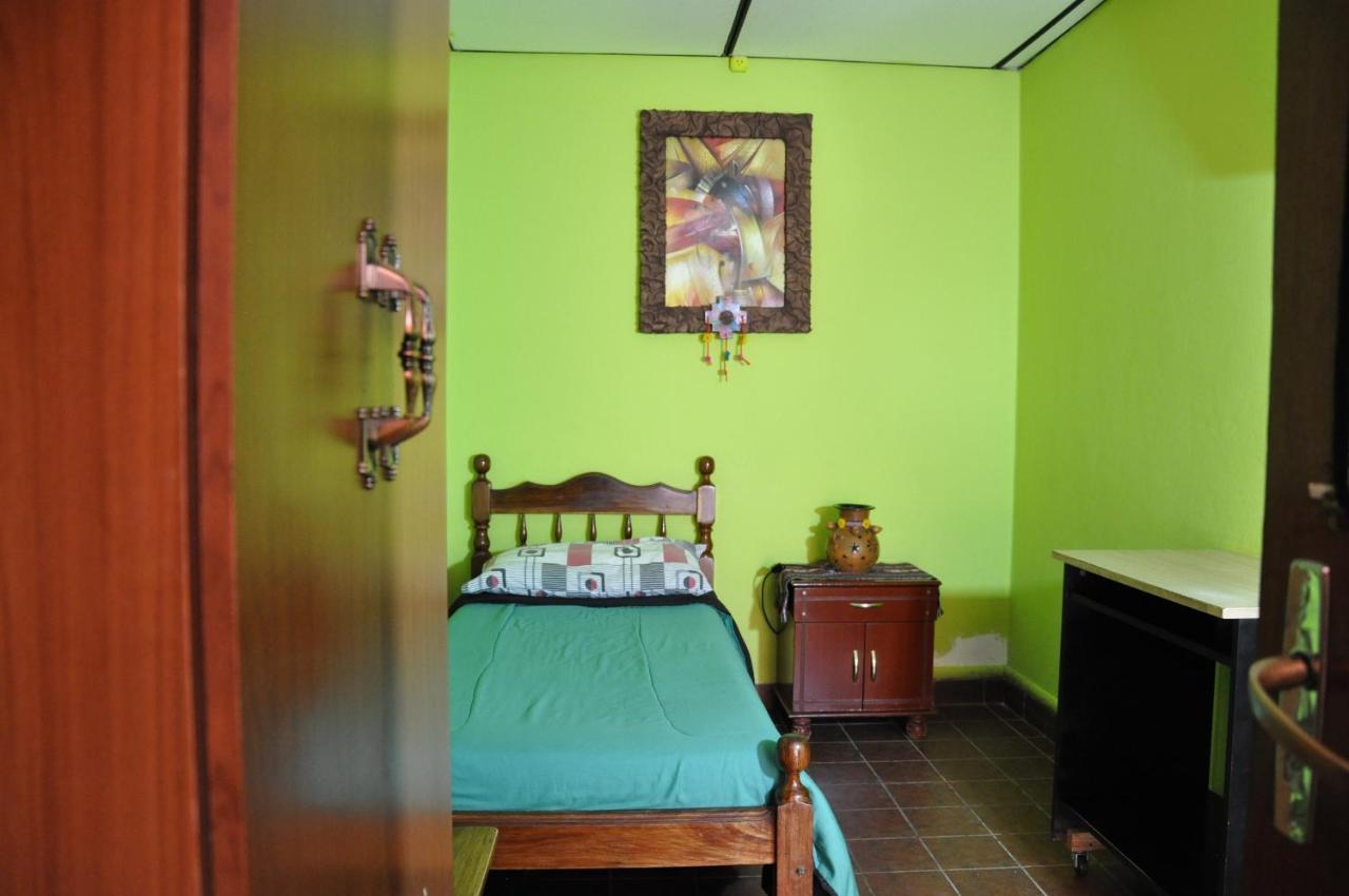 Hostel Copacabana La Quiaca Buitenkant foto
